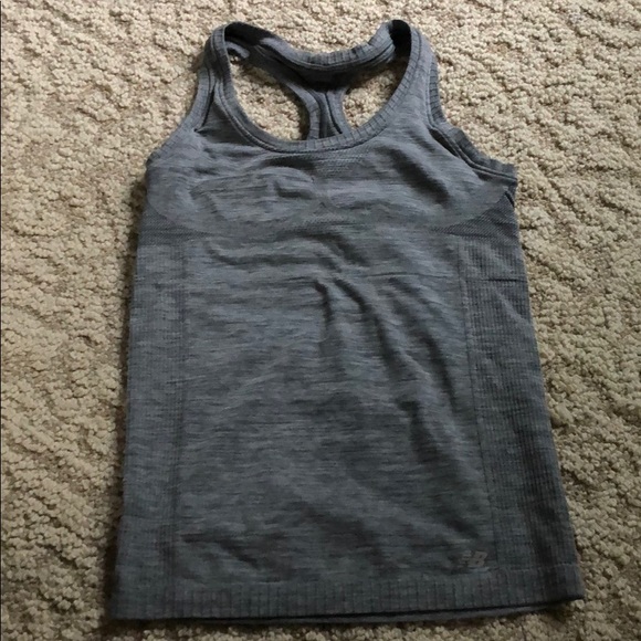 new balance compression top